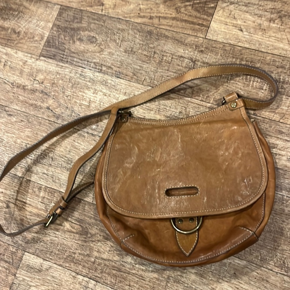 Frye Lucy Tan Leather Boho Cross Body Purse